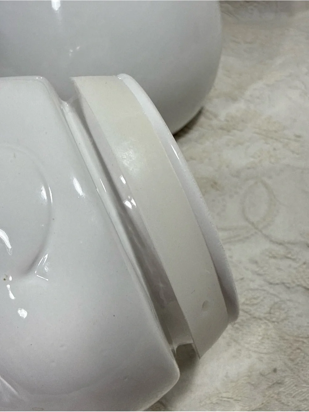 10” White Ceramic Snowman Cookie Jar with Lid Winter Christmas Holiday